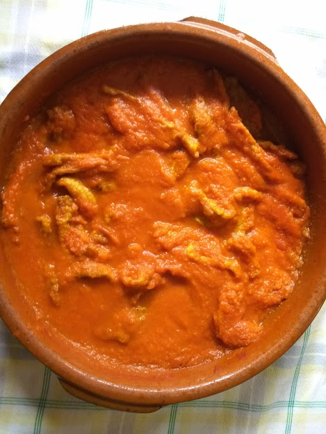 Pencas de Acelgas Albardadas y en Salsa