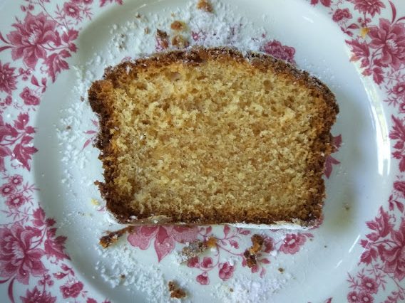 Bizcocho de Yogur con Dulce de Leche de Coco