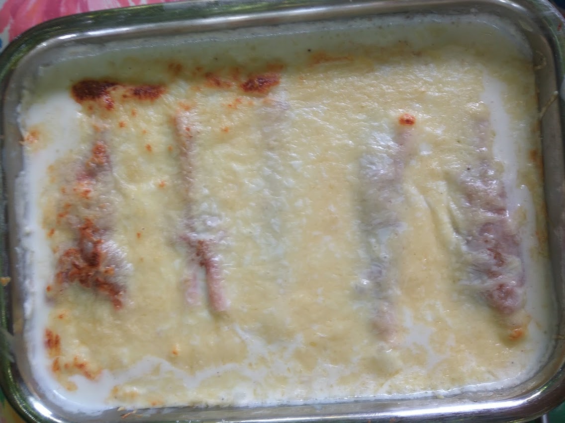 Endivias con Jamón de York y Bechamel