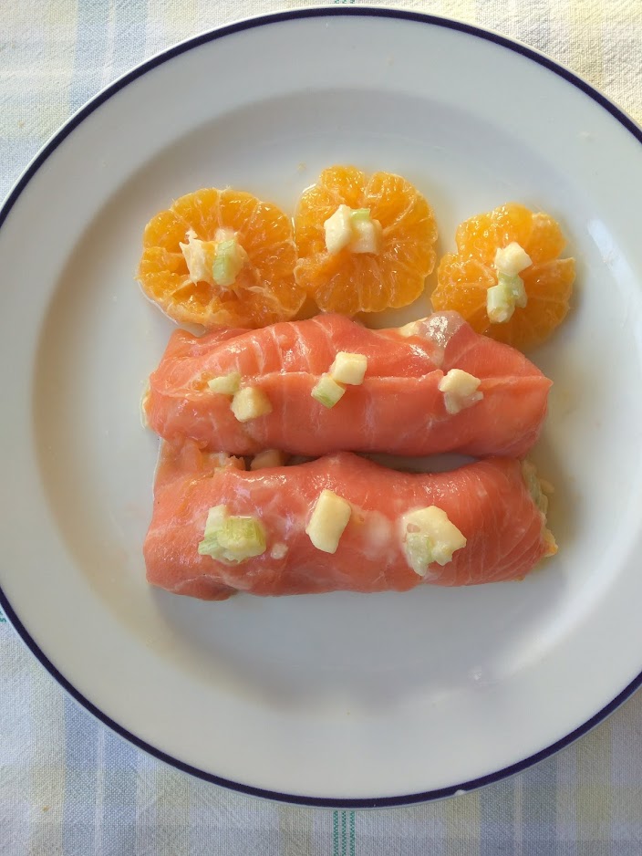 Ensalada de Salmón en Rollo