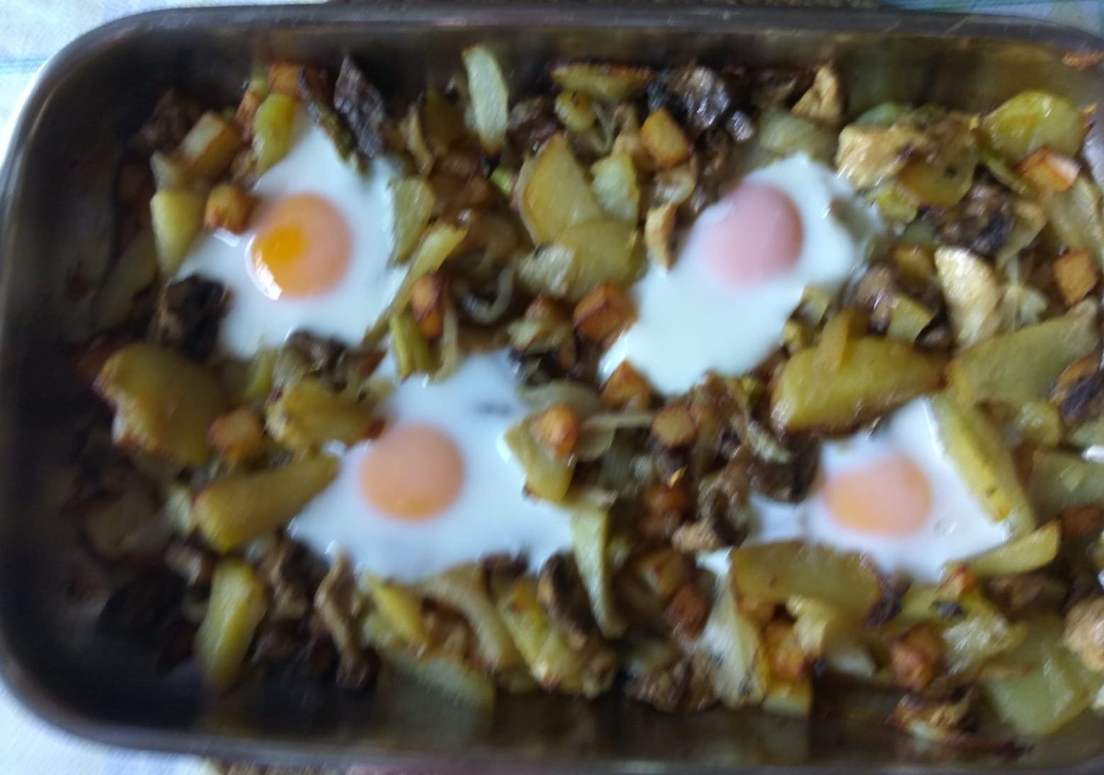 Mix de Patatas Setas y Huevo