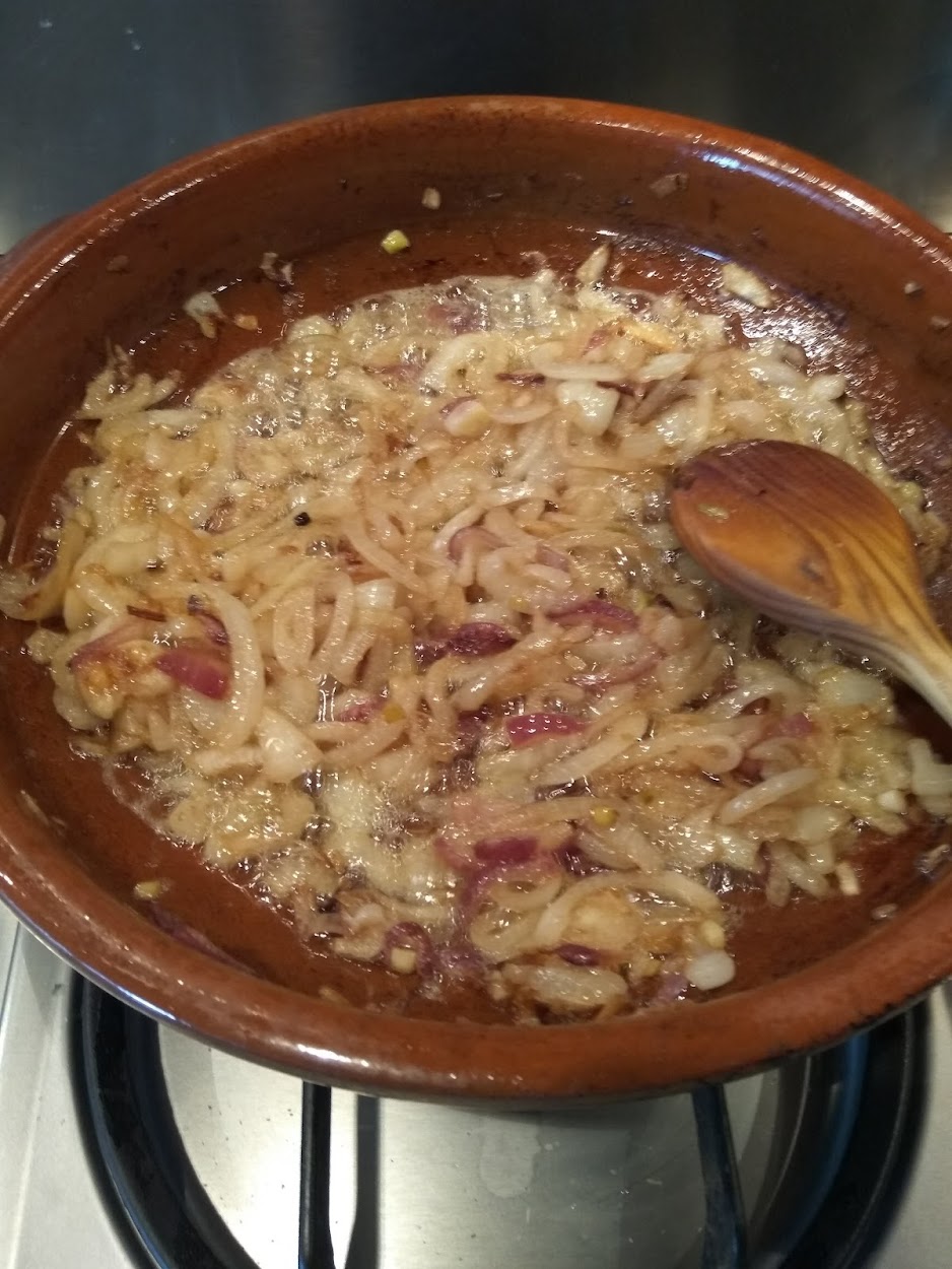 Sopa De Cebolla Gratinada - Amigas En La Cocina