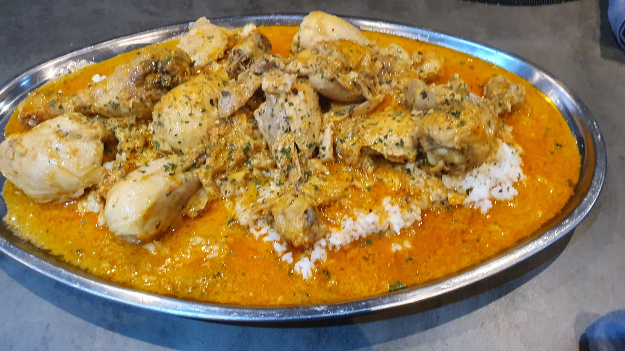 Pollo Con Curry